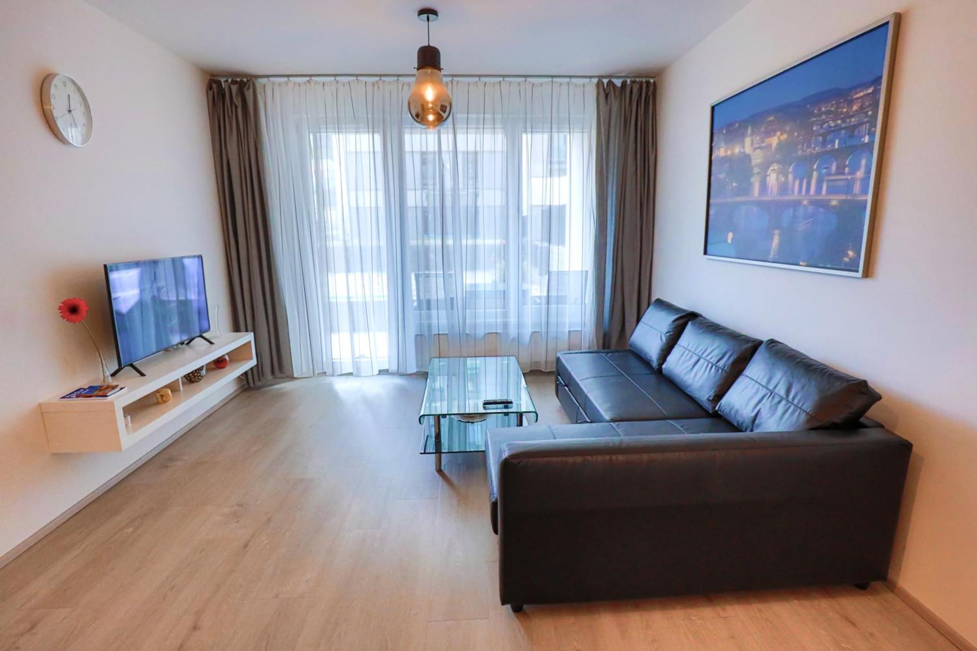Modern Apartment • Garden • Near The City Center Prague Exterior photo