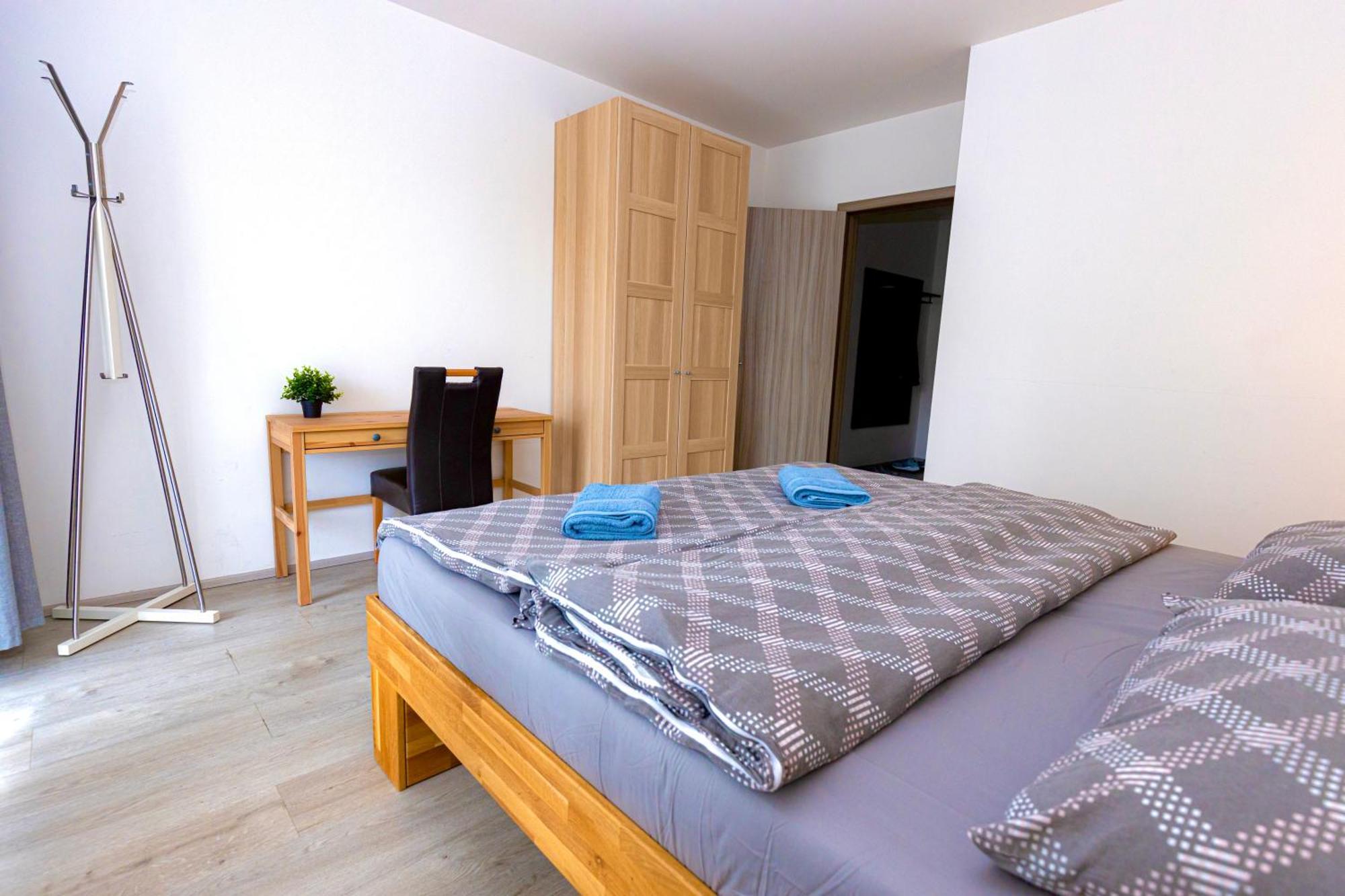 Modern Apartment • Garden • Near The City Center Prague Exterior photo